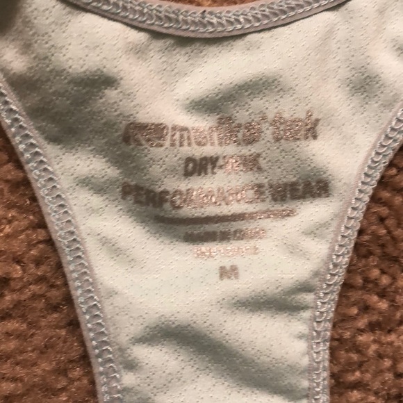 mint green workout tank - Picture 2 of 4